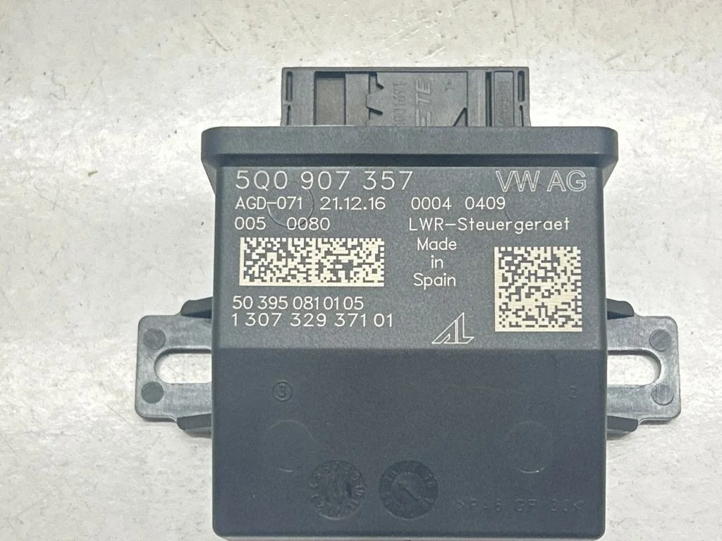 Tulede moodul (LCM) – Volkswagen Passat B7 USA (2012-2019)