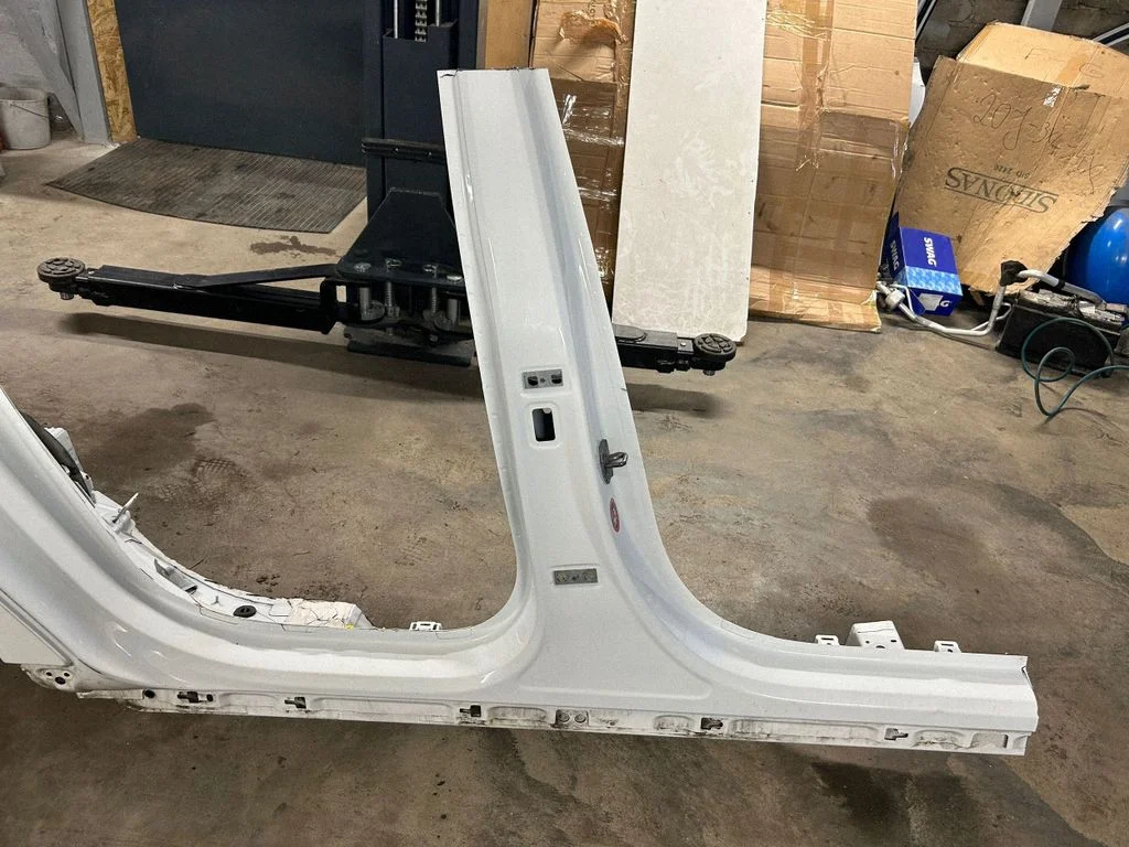 Rear sill (body part) – Volvo S90, V90 (2016-)