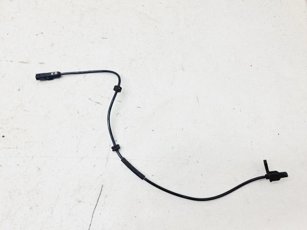 ABS rear brake sensor – Renault Clio IV (2012-2019)