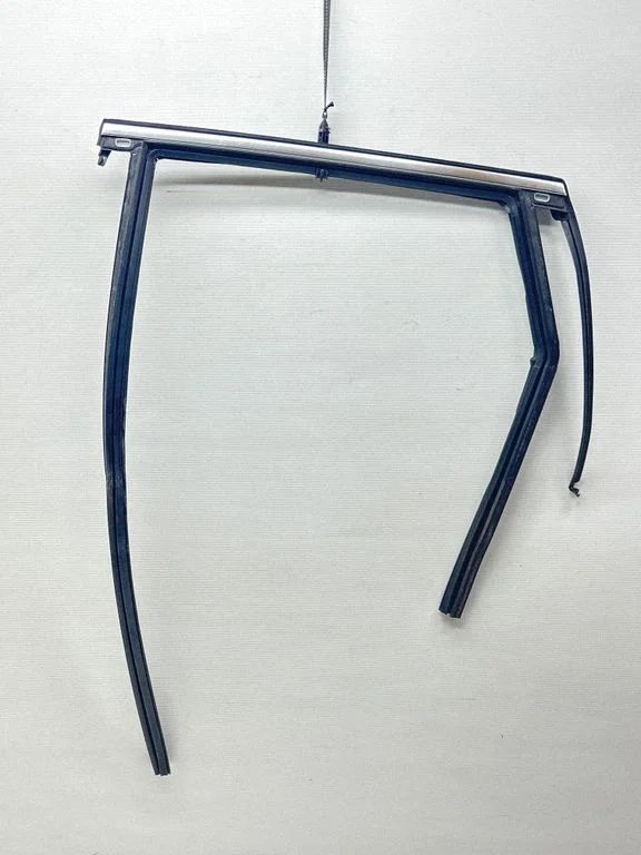 Rubber seal rear door window/glass – Volvo XC60 (2017-)