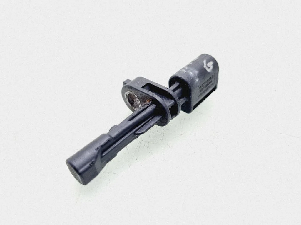 Tagumine piduri ABS-andur 10071182303