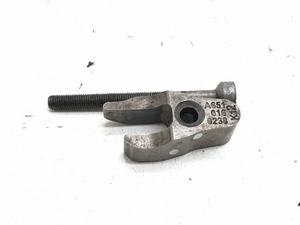 Pihusti (düüsi) hoidik A6510160238