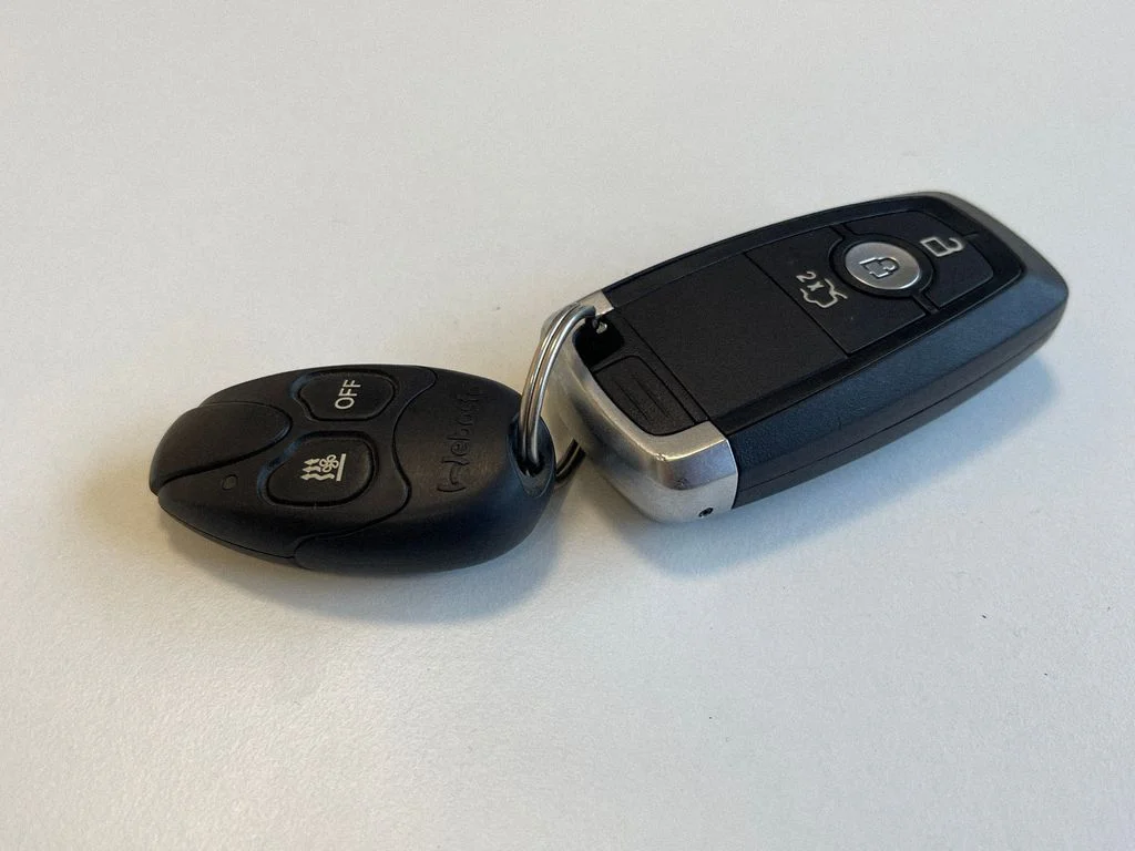 Süütevõti/kaart HS7T15K601GA