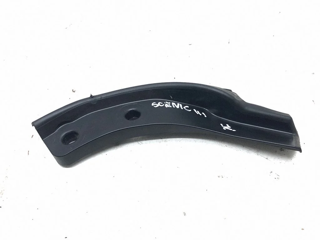 Tailgate trim 908310005