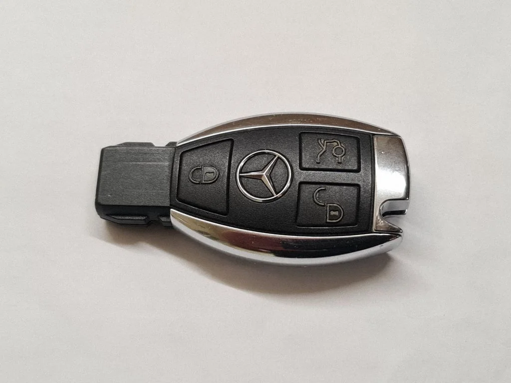 Ignition key/card