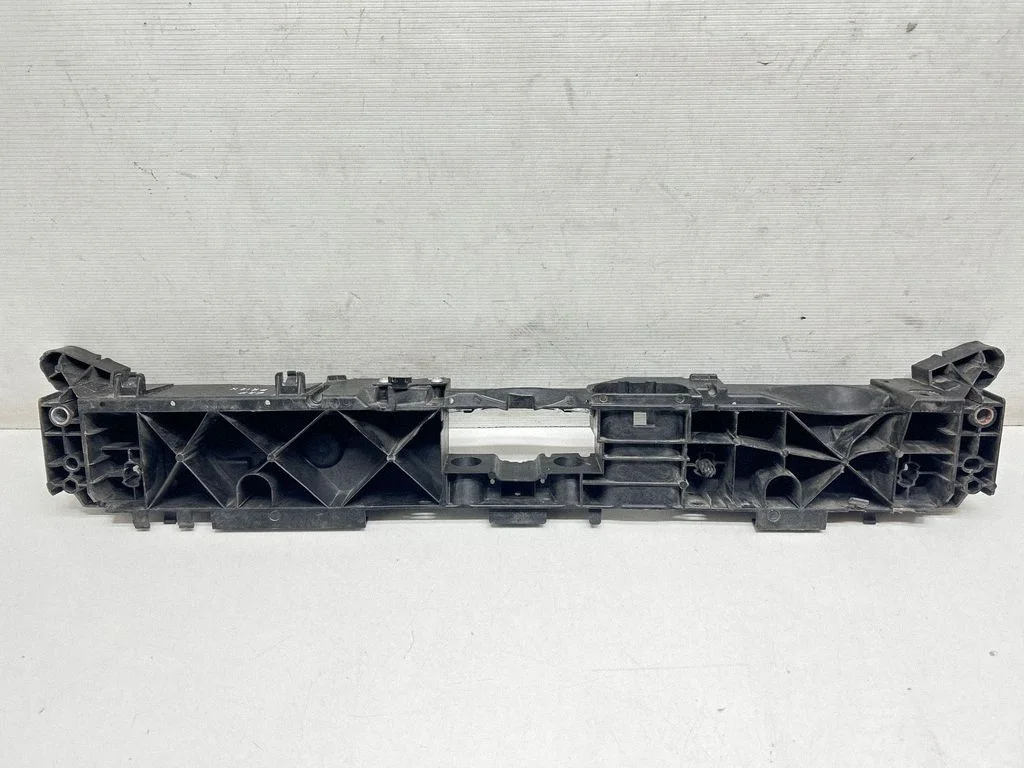 Top upper radiator support slam panel 1132217X – Renault Captur (2013-2020)
