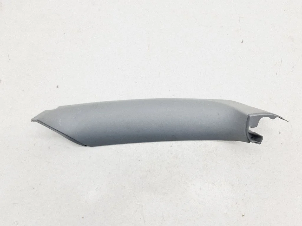 Tailgate trim – Volkswagen Touareg I (2002-2010)