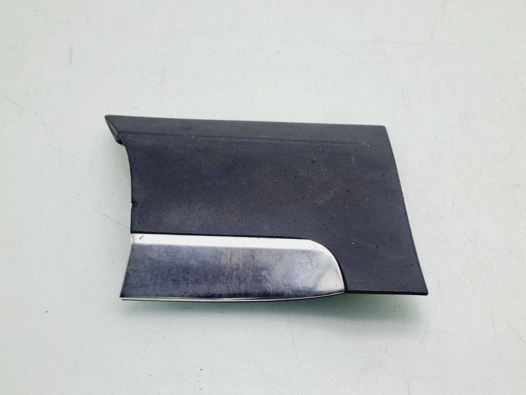 Fender trim (molding) 7L6854959
