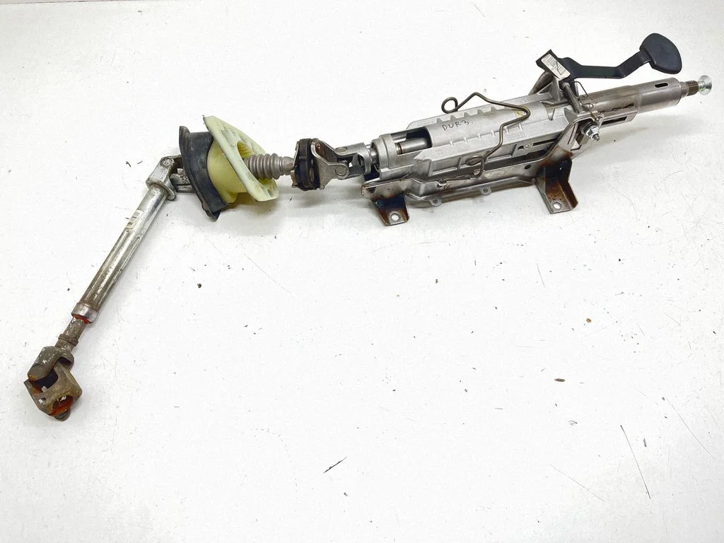 Steering wheel axle set 68271363AA