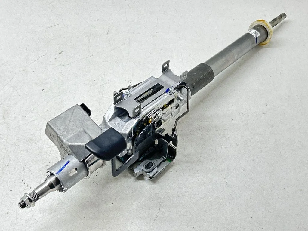 Steering wheel axle set 34500FL01A