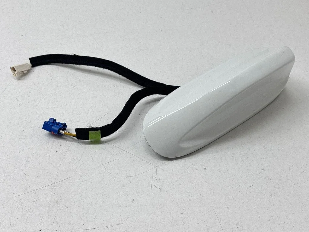 Antena (GPS antena) P6DE46GW7AA