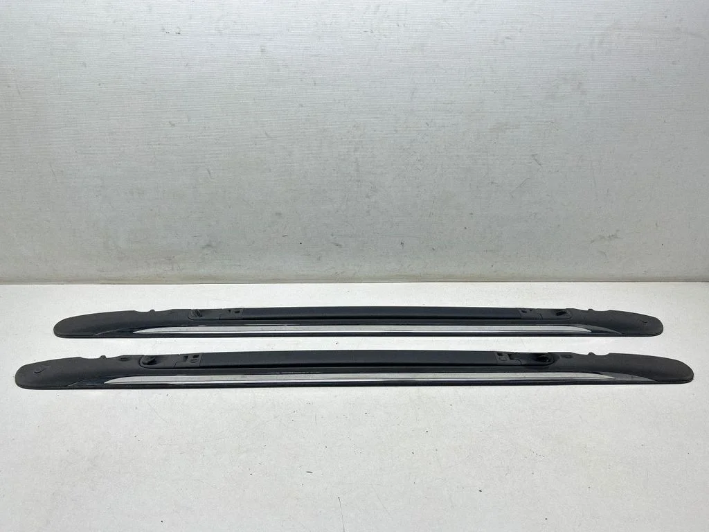 Relingi dachowe J308130D600
