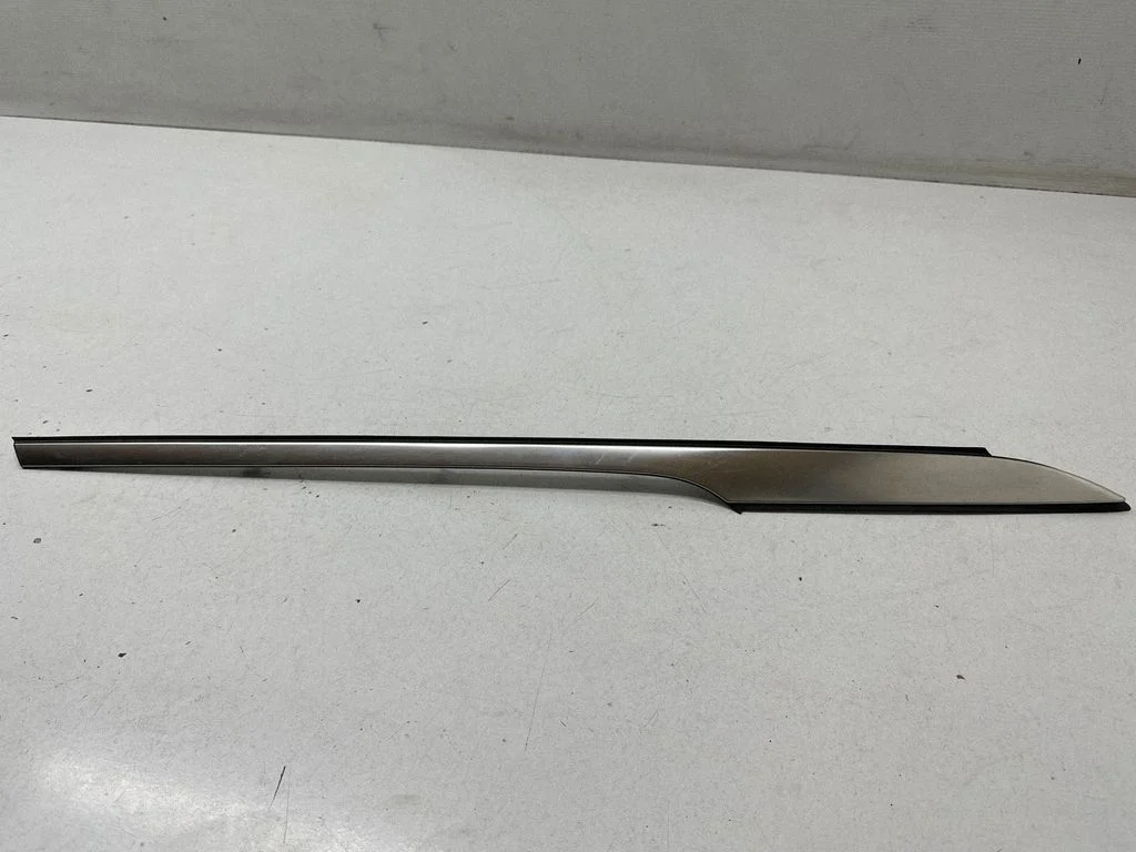 Katuse liist „molding" 87850A8300