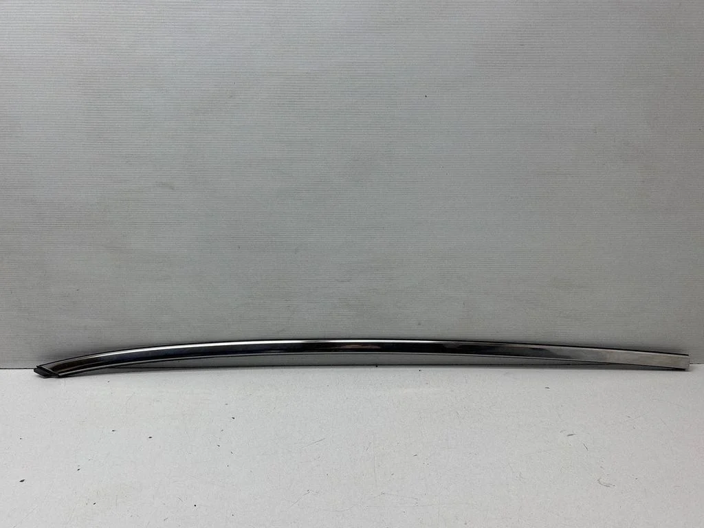 Katuse liist „molding" – Citroen C5 Aircross (2017-2024)