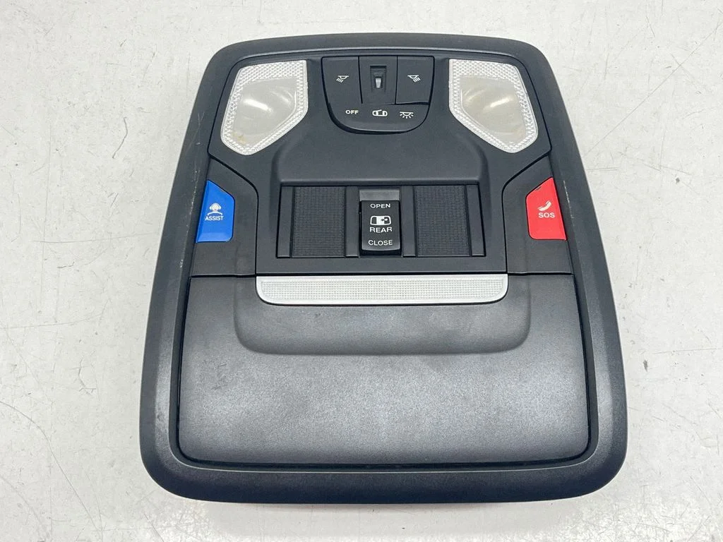Cits salona lukturis 4Y1NX7221000507
