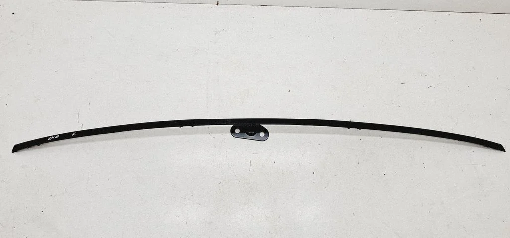 Katuse liist „molding" 96453096