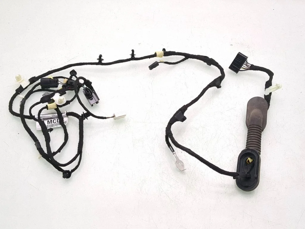 Tailgate/trunk wiring harness GV4T17N400MCD