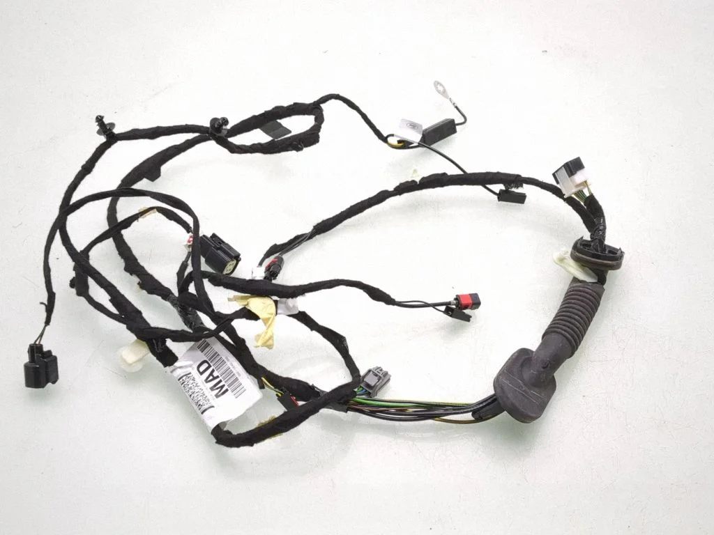 Tailgate/trunk wiring harness GV4T14D466