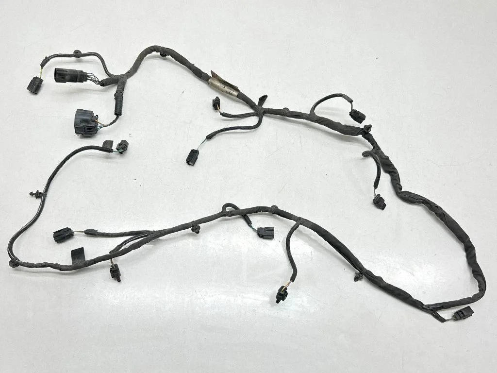 Parking sensor (PDC) wiring loom – Volvo V40 (2012-2019)