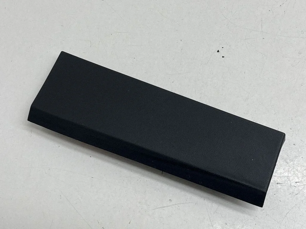 Other sill/pillar trim element – Tesla Model Y (2020-)