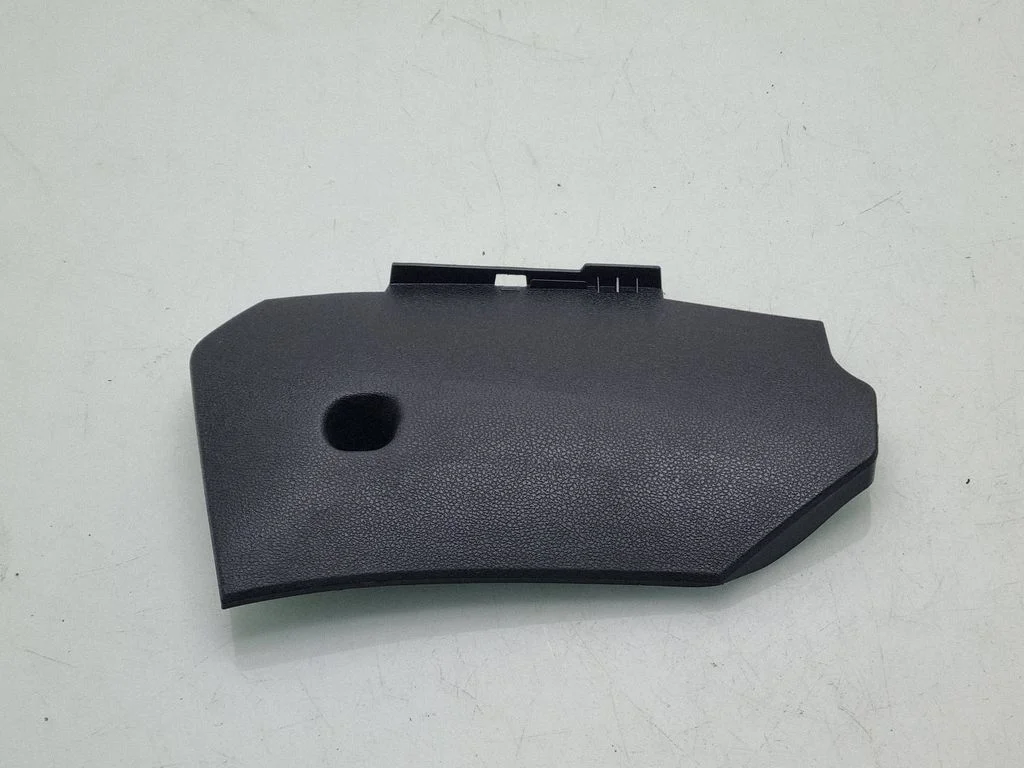 Cita centrālās konsoles (tuneļa) detaļa – Citroen Berlingo (2008-2018)