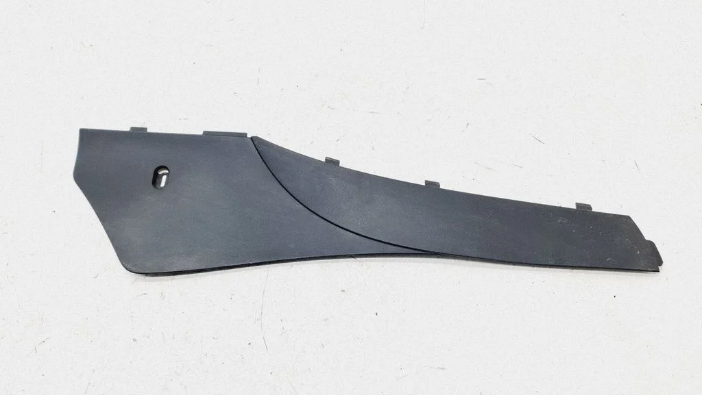 Other center console (tunnel) element – Volkswagen Passat B6 (2005-2010)