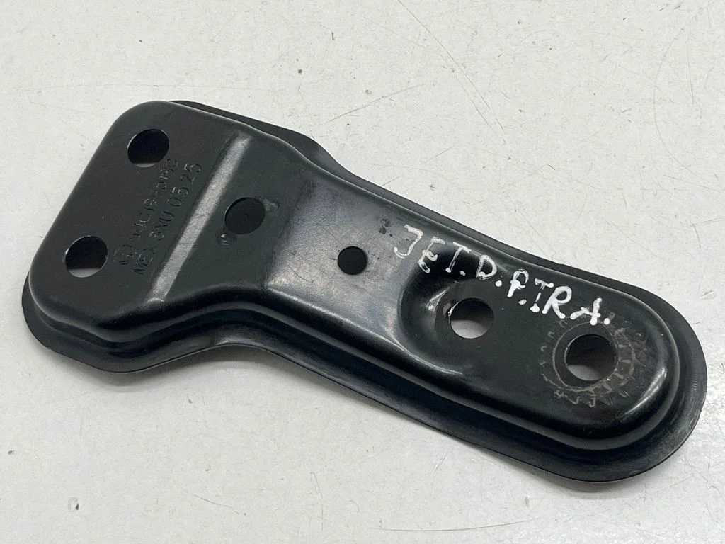 Muu esivedrustuse osa 5Q0199518G
