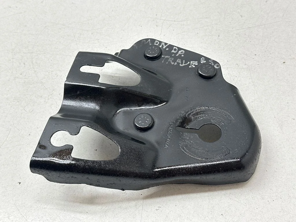 Muu esivedrustuse osa DG935E052AE