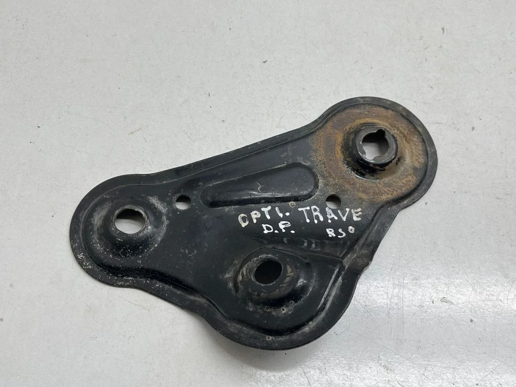 Muu esivedrustuse osa – KIA Optima (2015-2020)