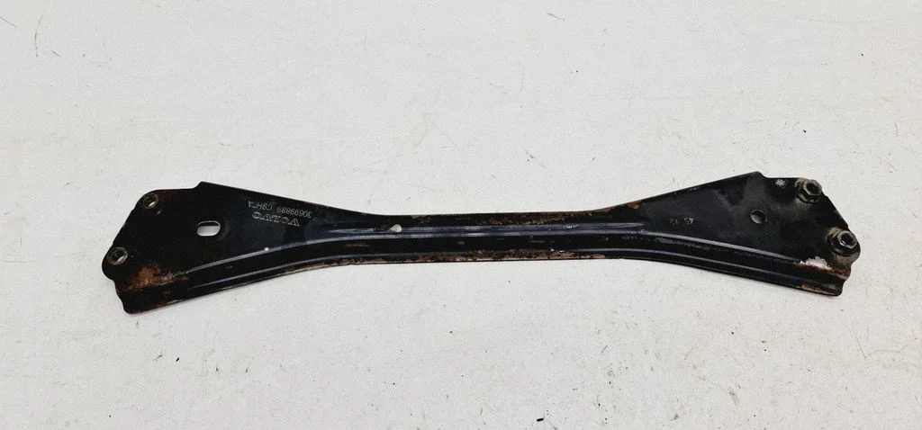 Other front suspension part – Volvo S60 (2011-2013)
