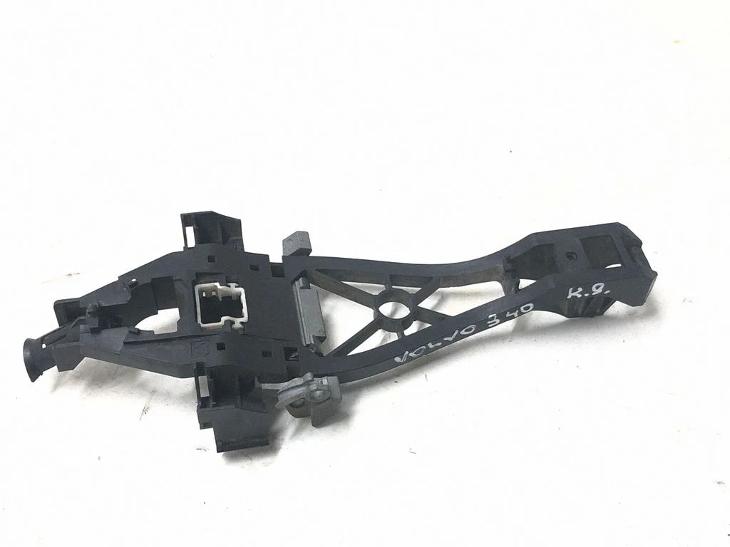 Rear door exterior handle/bracket 30784203