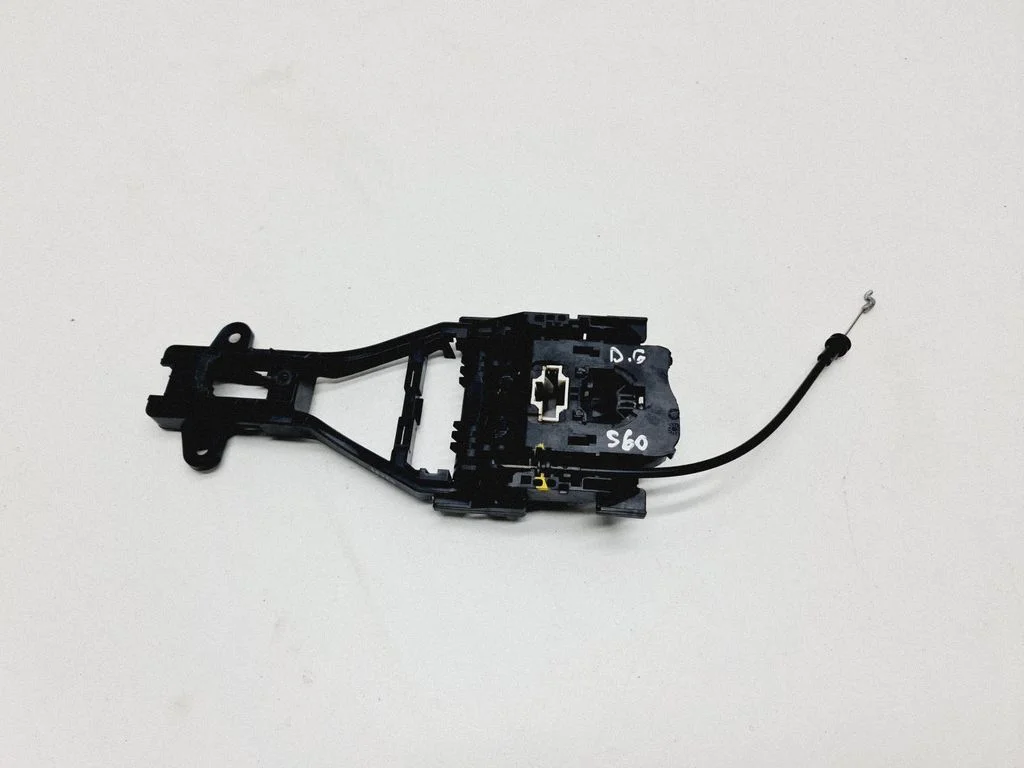 Rear door exterior handle/bracket 31276166