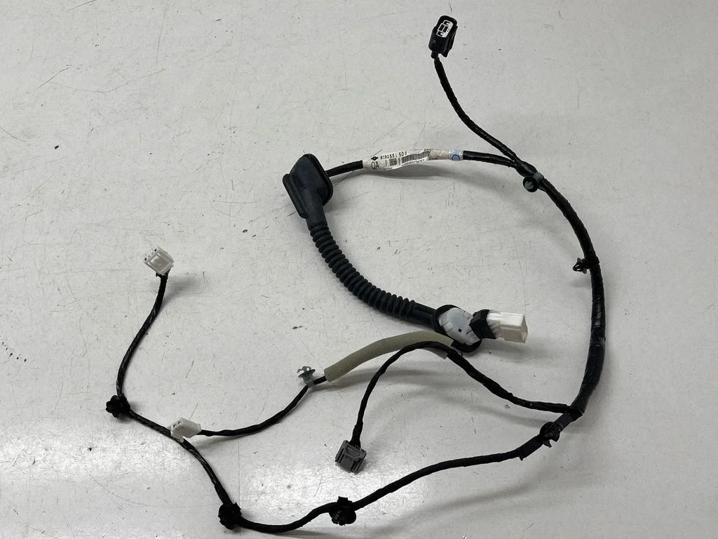 Muud juhtmed / juhtmestik 81825SL500