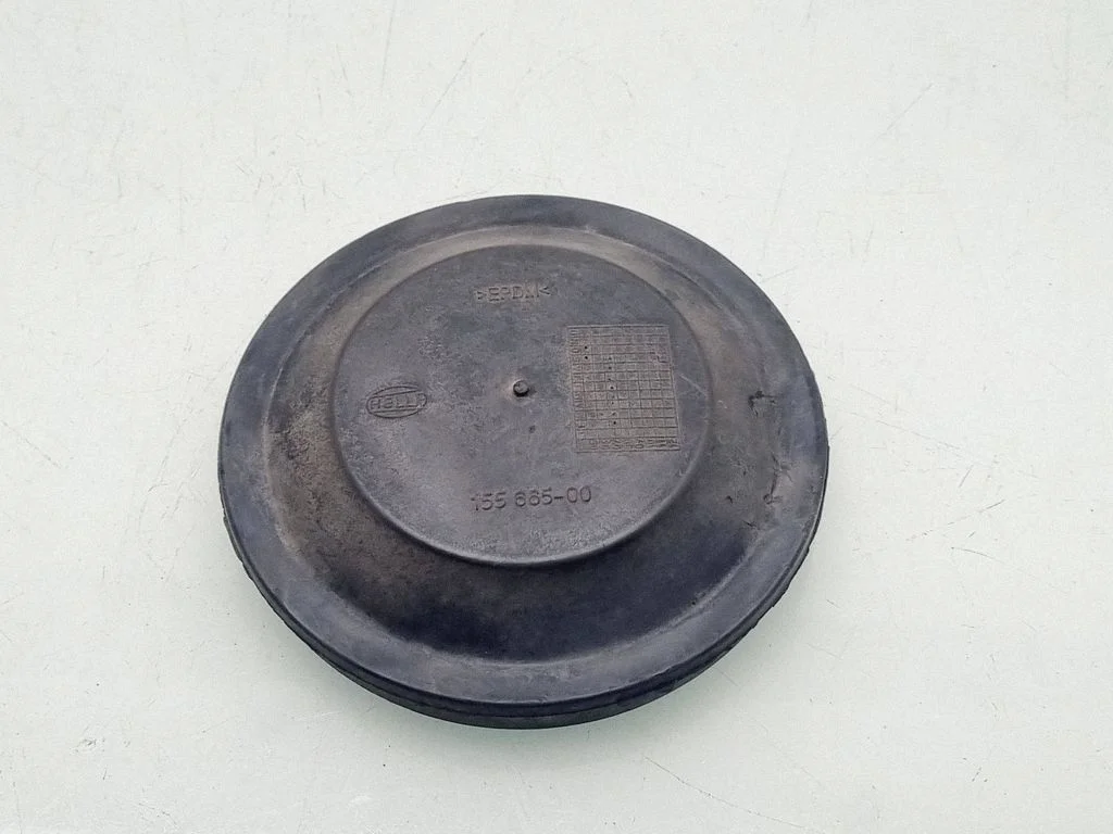Headlight/headlamp dust cover 15566500
