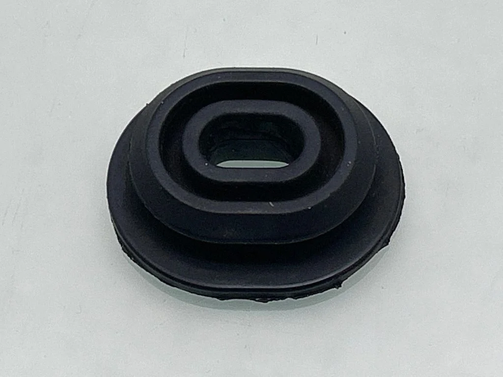 Radiatora (-u) turētājs/kronšteins 1K0121367F