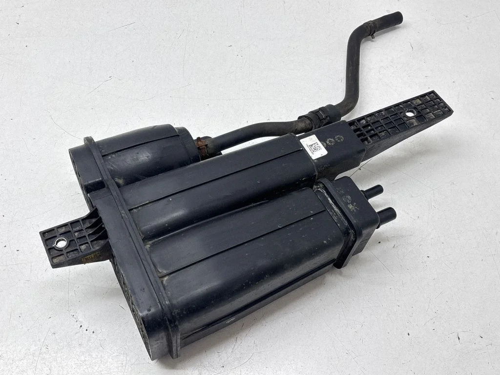 Active carbon filter fuel vapour canister 1703210062ABA
