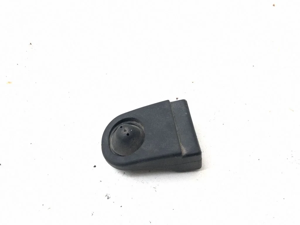 Radiator mount bracket – Peugeot Partner (2008-2014)