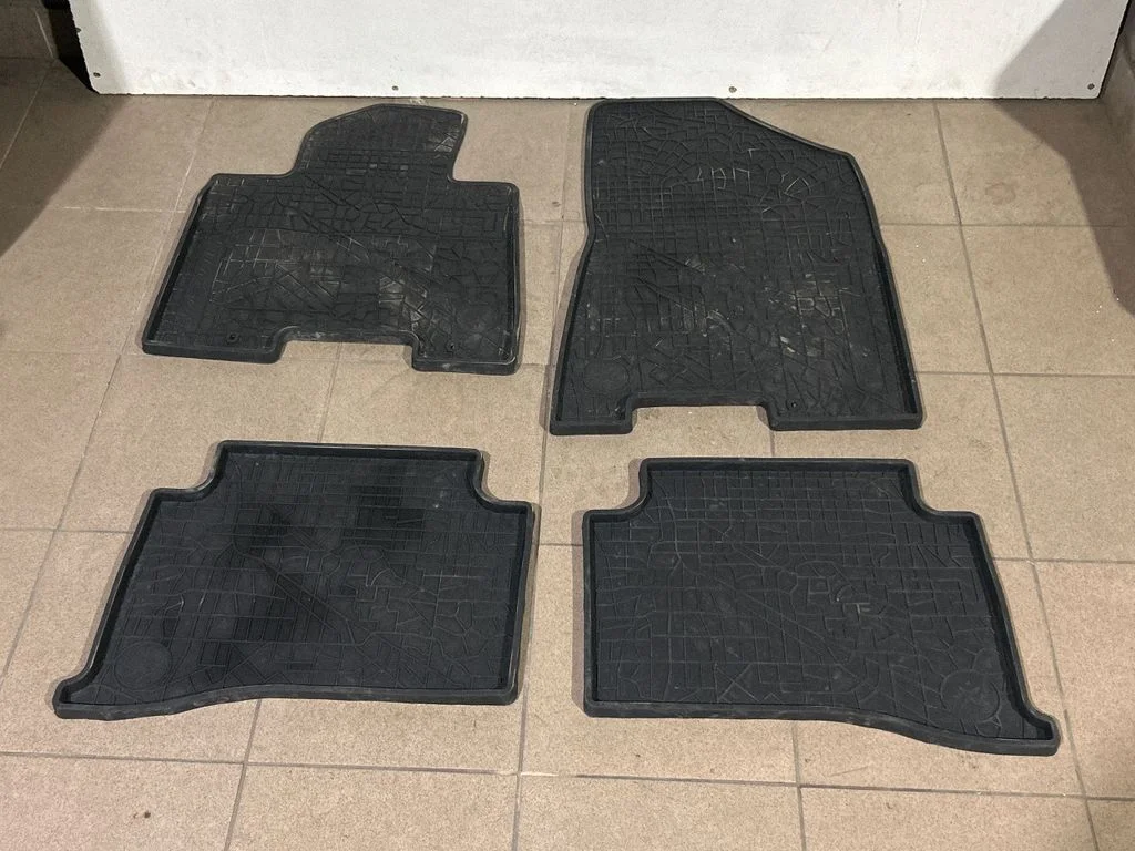 Põrandamattide komplekt D7131ADE50