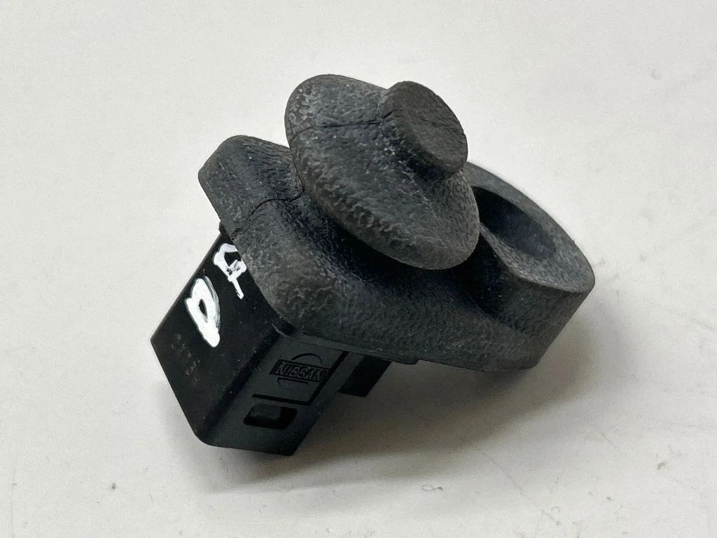 Front door sensor coupe 0x13h