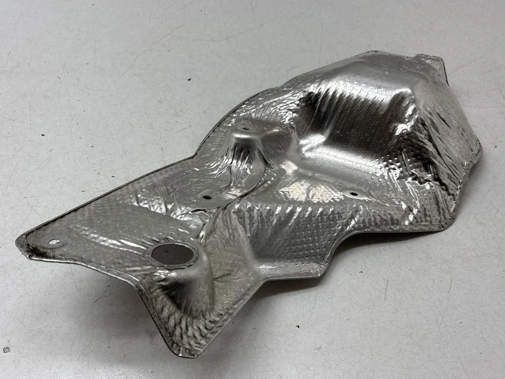 Heat shield in engine bay – Porsche Macan (95B) (2014-2018)