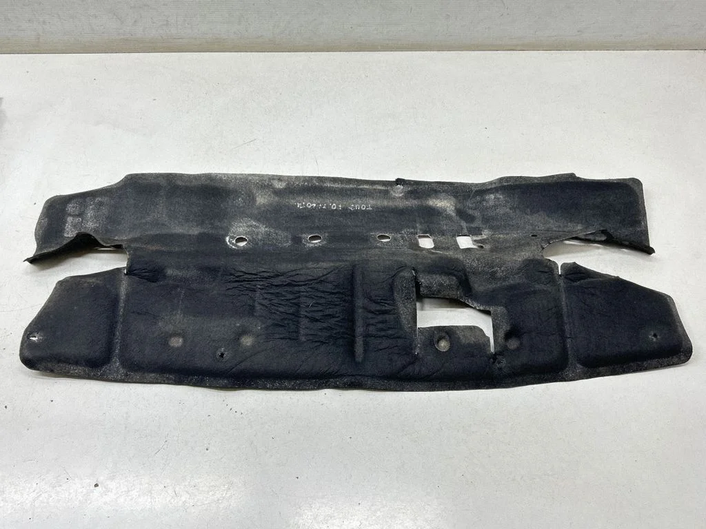 Dzinēja siltumizolācija (aizsargs pret karstumu) 5TA863993P