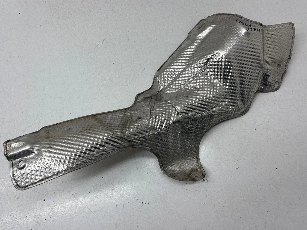 Exhaust heat shield – Jeep Grand Cherokee WL (2021-)