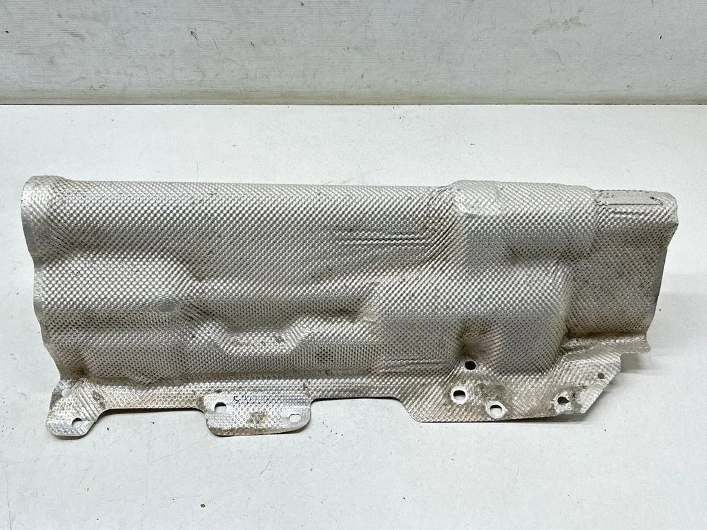Izplūdes termoizolācija (aizsargs pret karstumu) – Volvo S90, V90 (2016-)