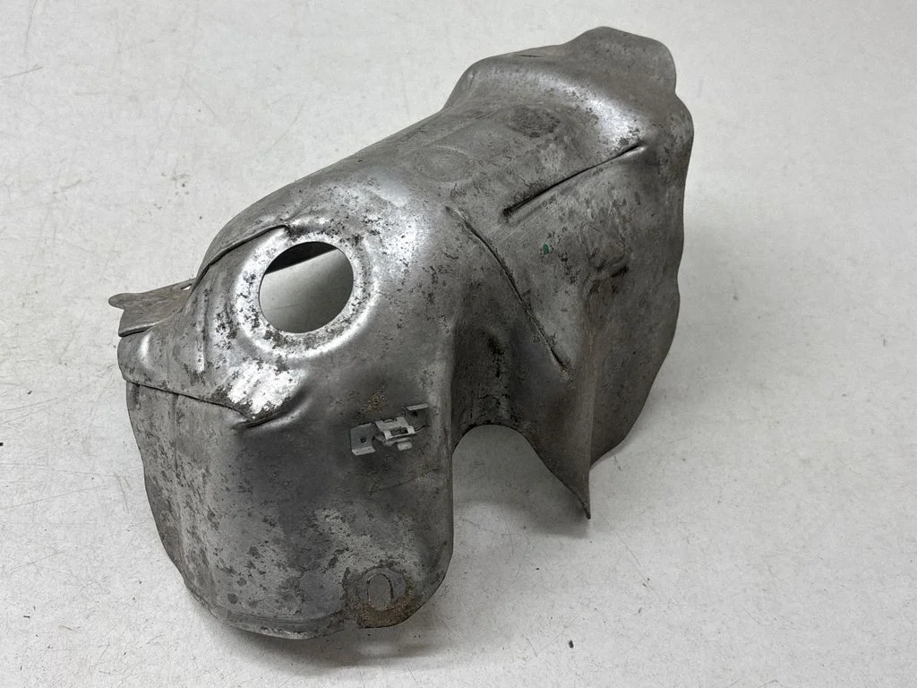 Exhaust heat shield 9809695280
