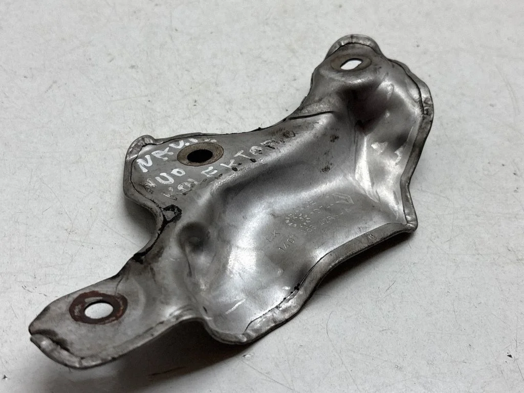 Exhaust heat shield – Nissan Navara D23 (2015-)