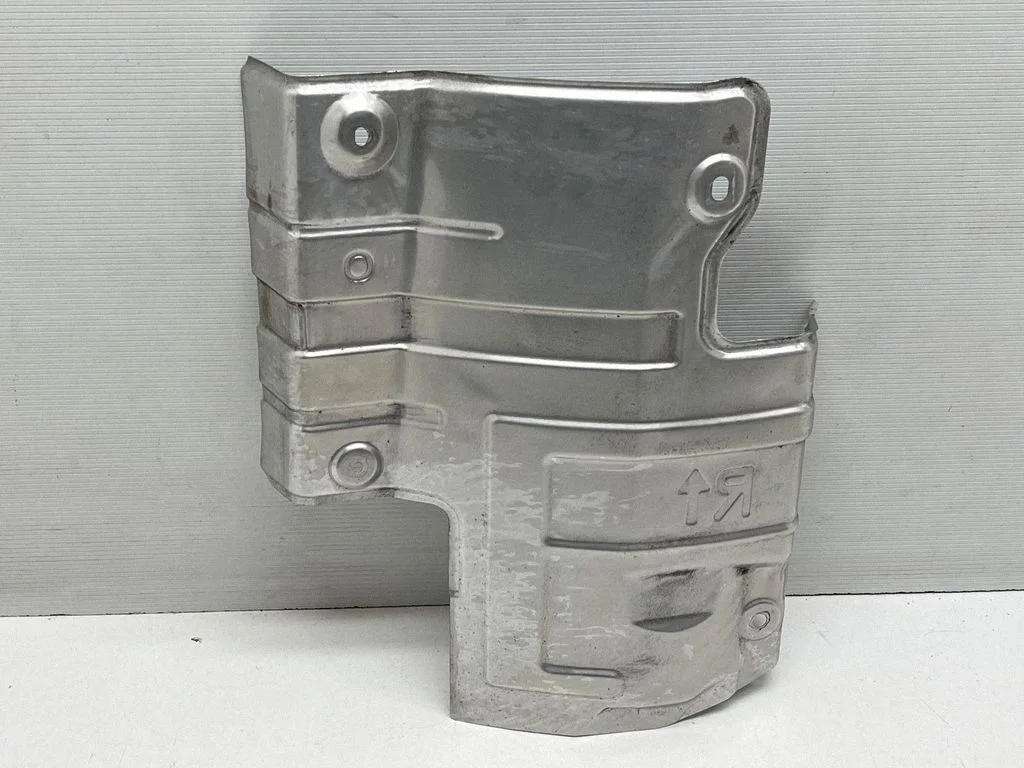 Osłona termiczna układu wydechowego 59024AN054