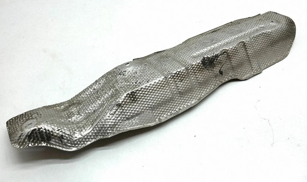 Exhaust heat shield – Toyota Land Cruiser (J150) (2009-)