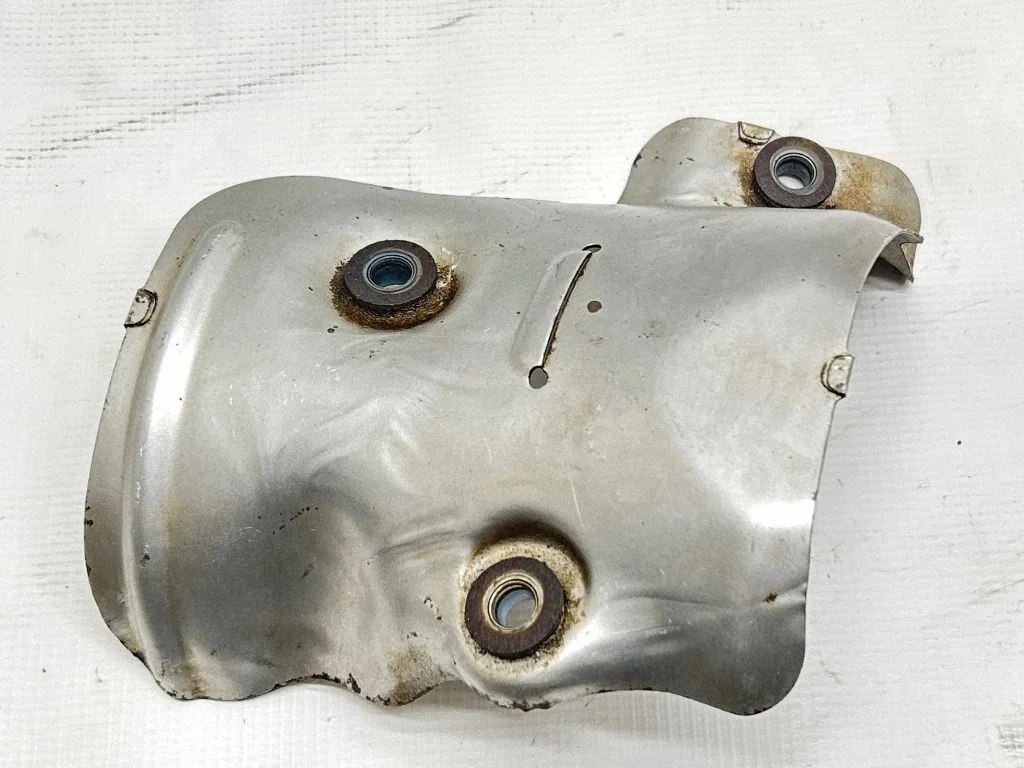 Exhaust heat shield – Toyota Land Cruiser (J150) (2009-)
