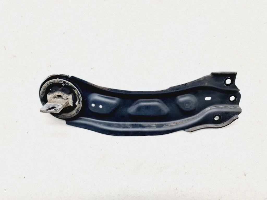 Tagumine pikivarras – Mercedes-Benz B-klass W246 W242 (2011-2017)