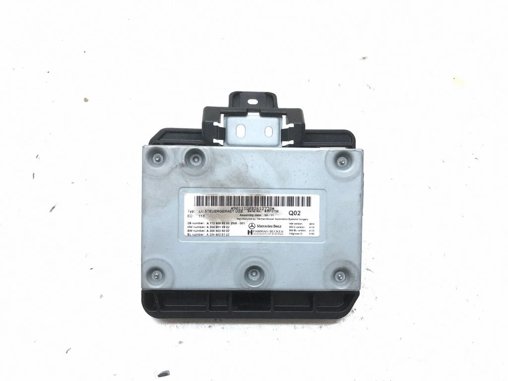 Multimeedia juhtplokk A1729009302